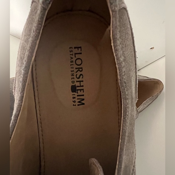 Men’s dress shoes - Picture 3 of 3